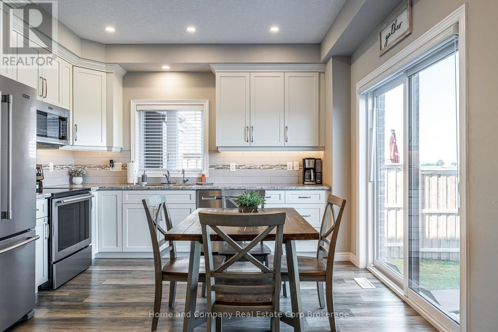 20 Ahrens Drive, Stratford, Ontario  N5A 0E9 - Photo 7 - X12302444