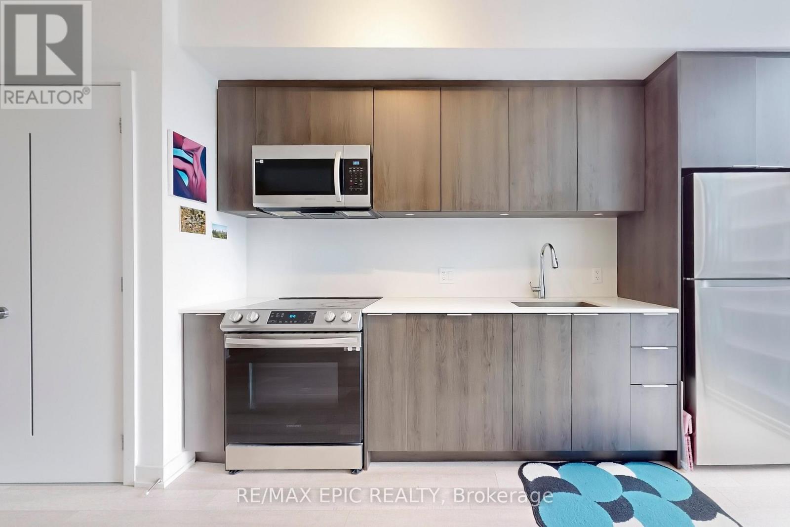2906 - 357 King Street W, Toronto, Ontario  M5V 0S7 - Photo 14 - C12302312