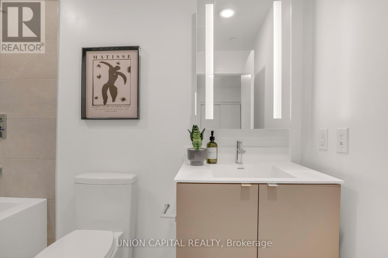 419 - 500 Dupont Street, Toronto (Annex), Ontario  M6G 0B8 - Photo 15 - C12302341