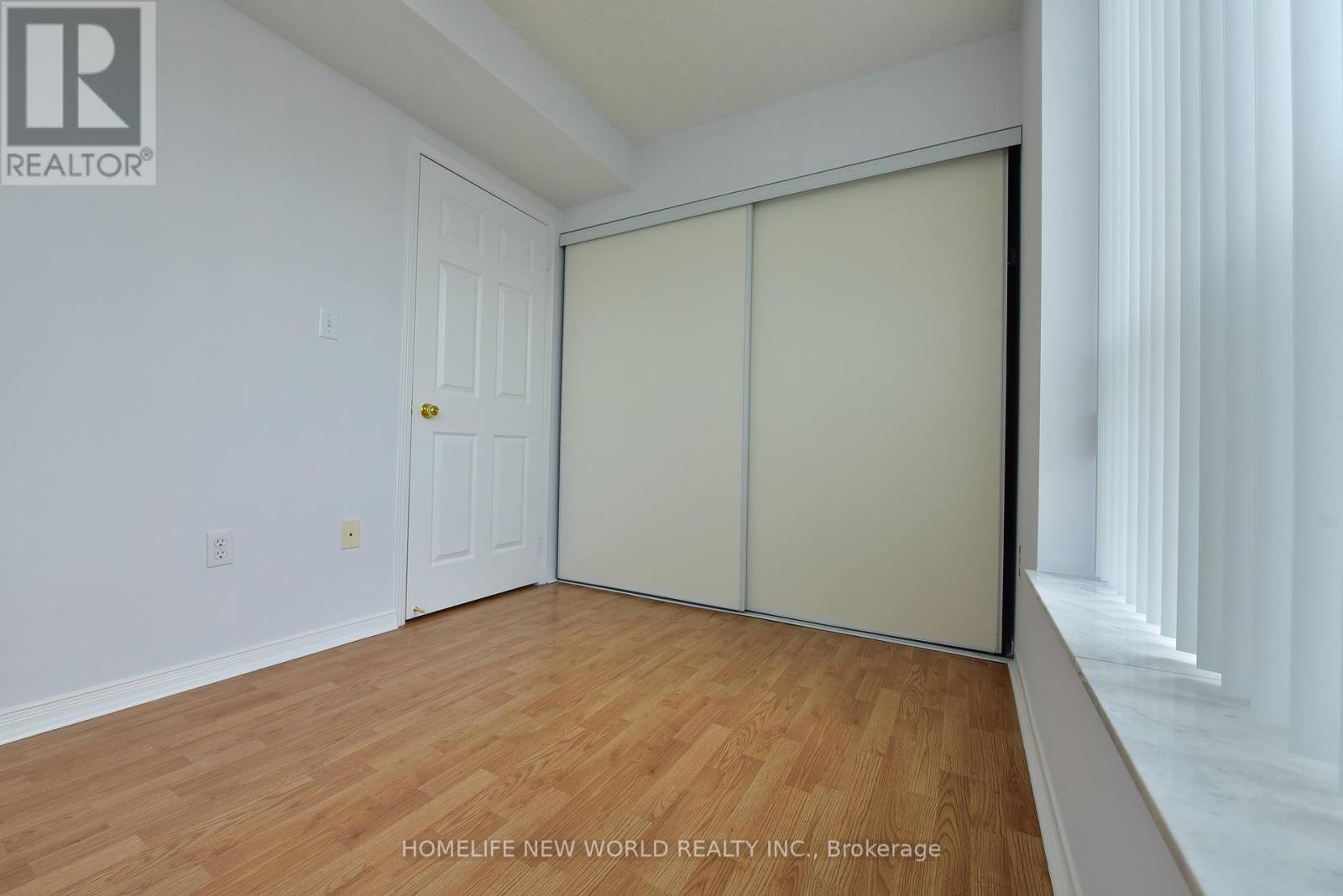 2702 - 1 Pemberton Avenue, Toronto, Ontario  M2M 4L9 - Photo 10 - C12302361