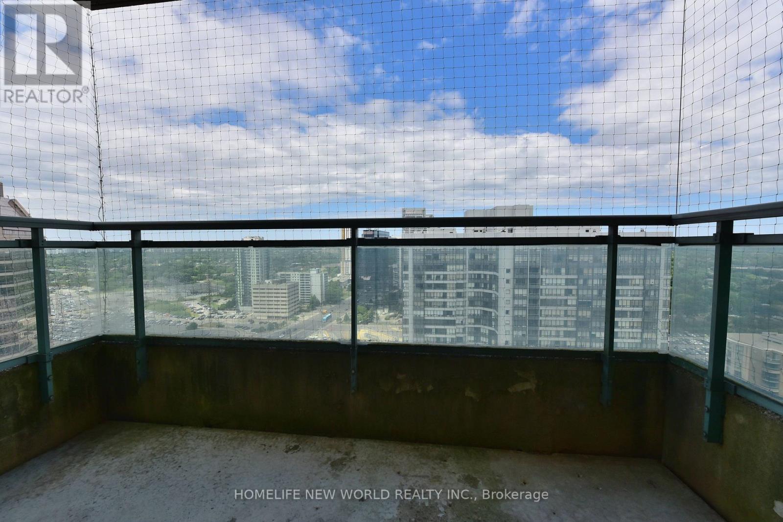 2702 - 1 Pemberton Avenue, Toronto, Ontario  M2M 4L9 - Photo 4 - C12302361