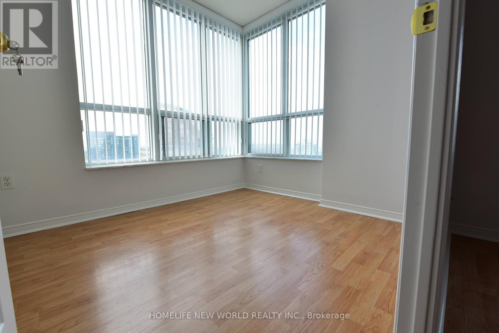 2702 - 1 Pemberton Avenue, Toronto, Ontario  M2M 4L9 - Photo 9 - C12302361