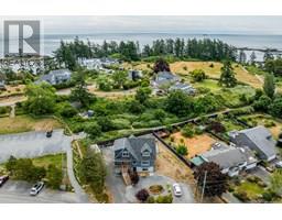 90 Bradene Rd Albert Head, Metchosin, Ca