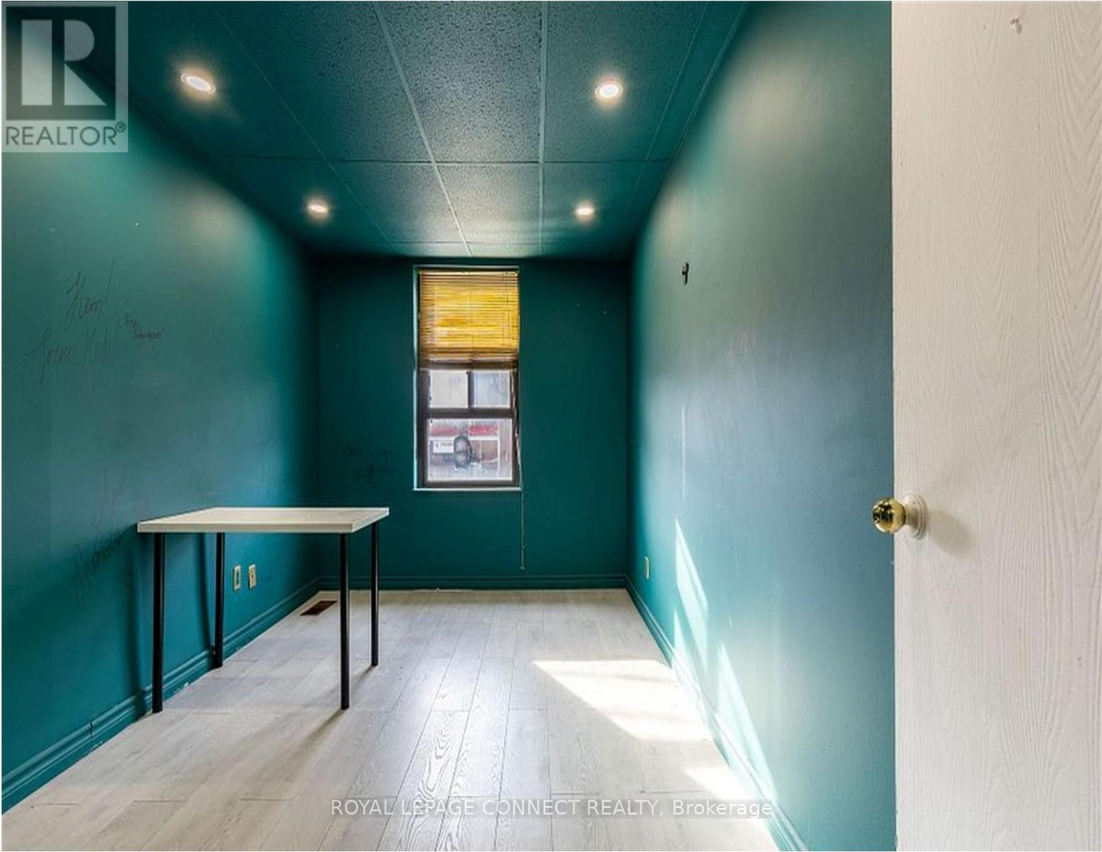 1105 Bathurst Street, Toronto, Ontario  M5R 3H1 - Photo 18 - C12302375