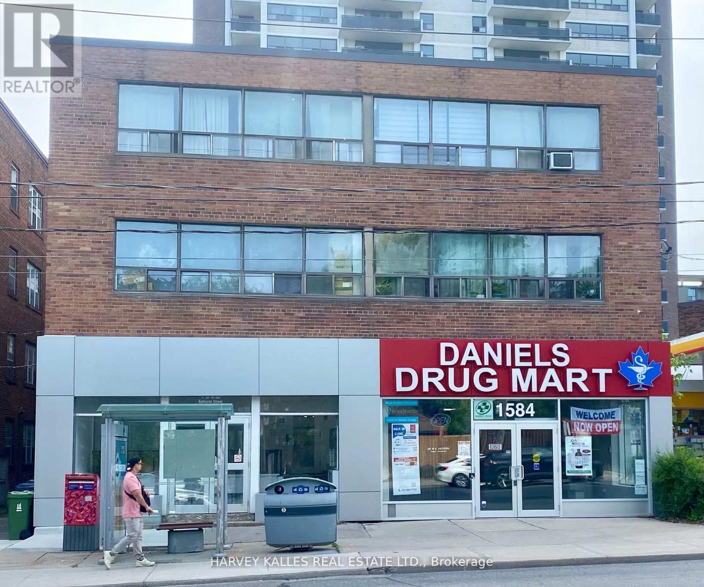 105 - 1582 Bathurst Street, Toronto, Ontario  M5P 3H3 - Photo 1 - C12302380