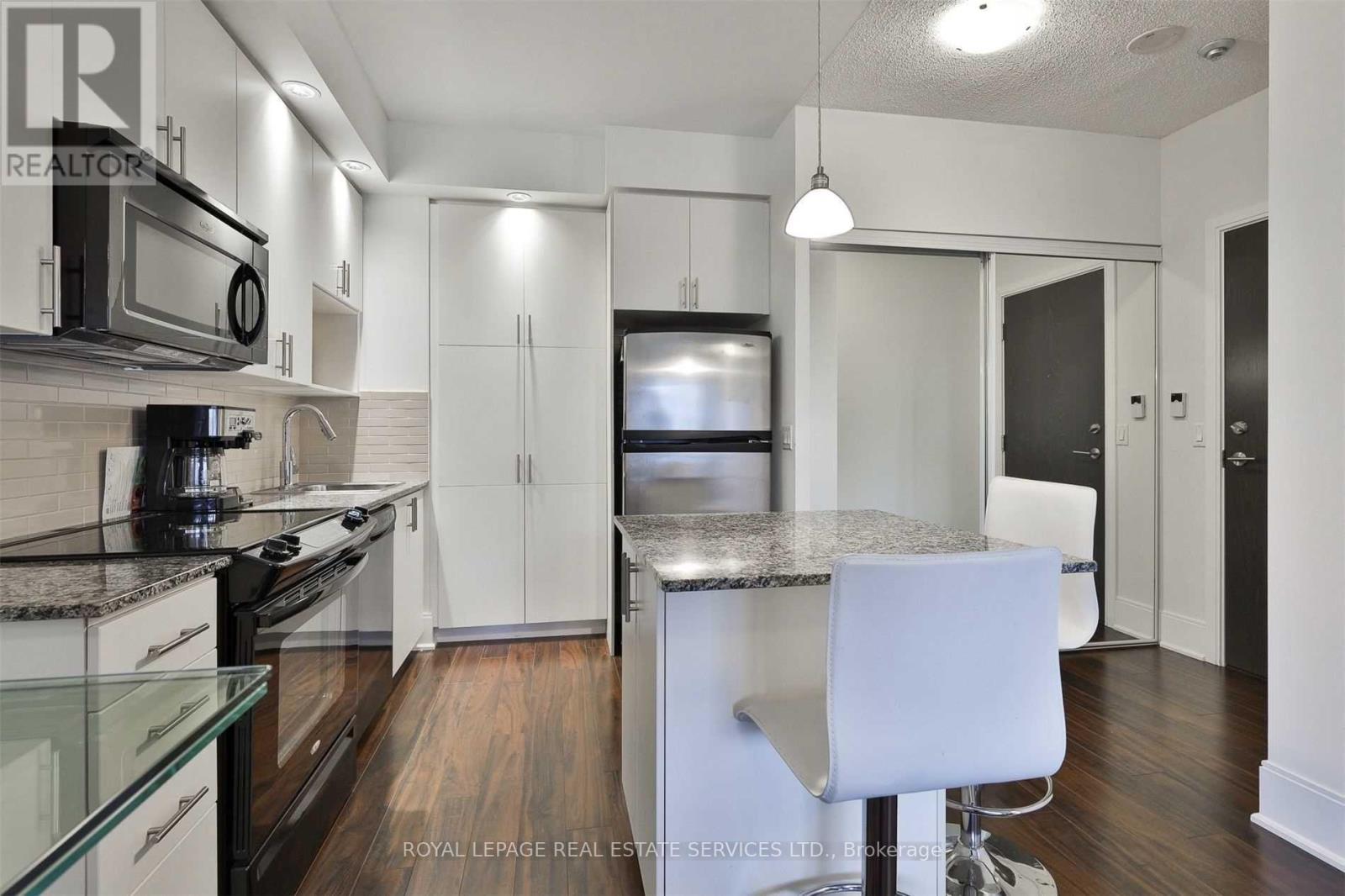 412 - 181 Wynford Drive, Toronto, Ontario  M3C 0C6 - Photo 3 - C12302405