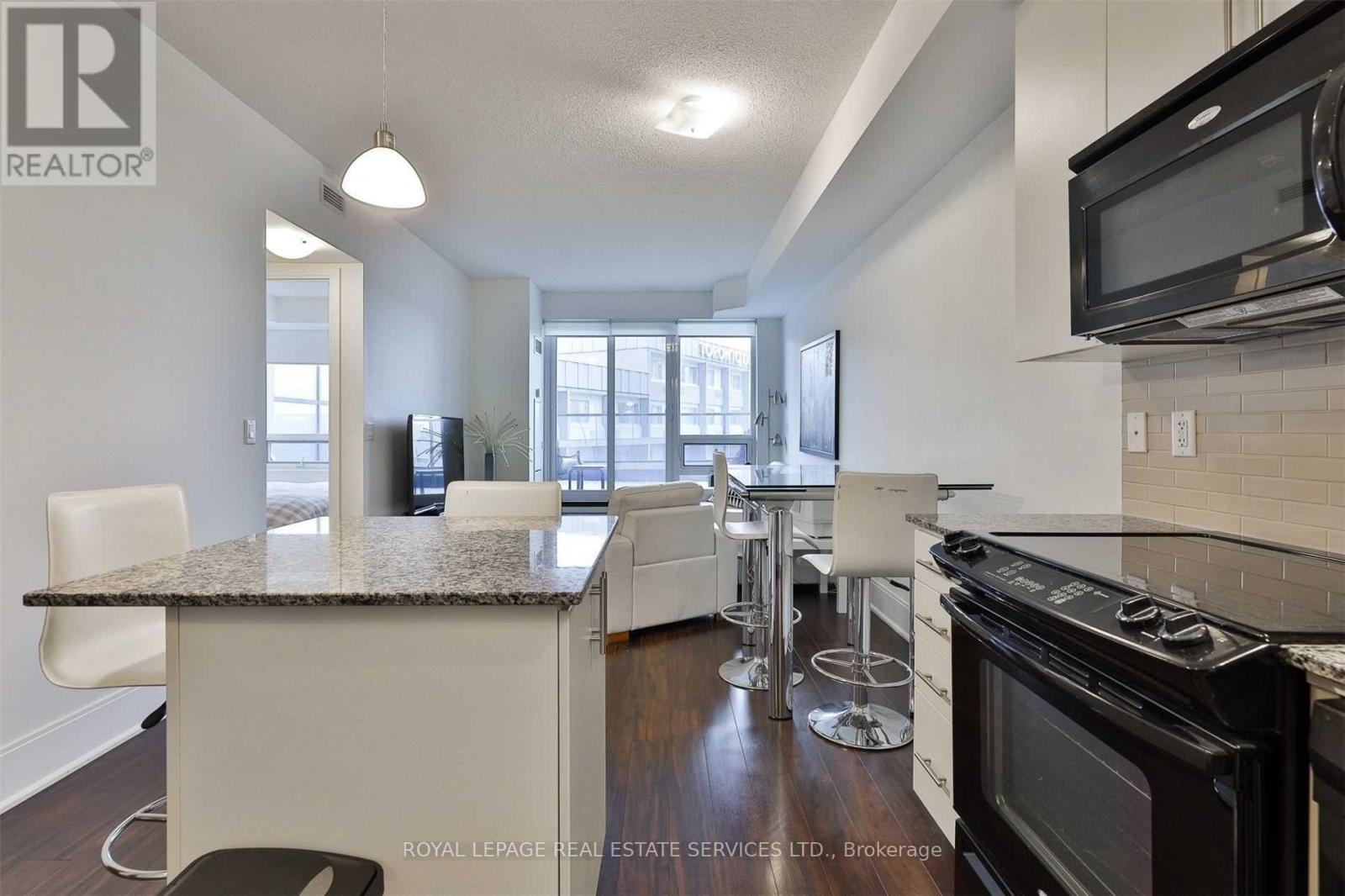 412 - 181 Wynford Drive, Toronto, Ontario  M3C 0C6 - Photo 7 - C12302405
