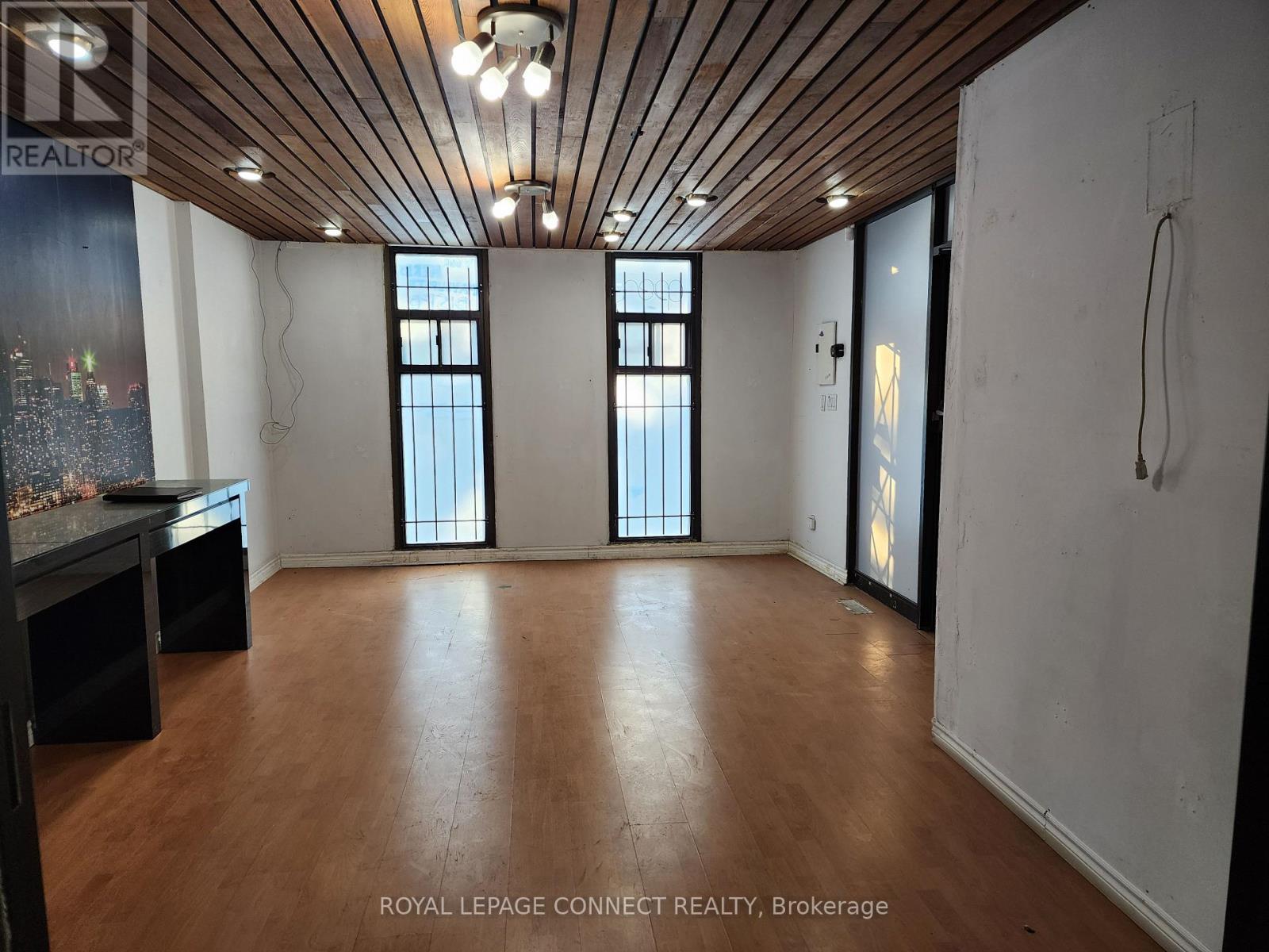 1105 Bathurst Street, Toronto, Ontario  M5R 3H1 - Photo 4 - C12302408