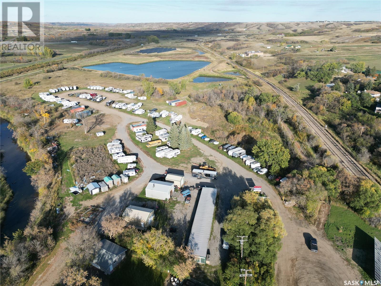 100 2nd Avenue E, Lumsden, Saskatchewan  S0G 3C0 - Photo 3 - SK013441