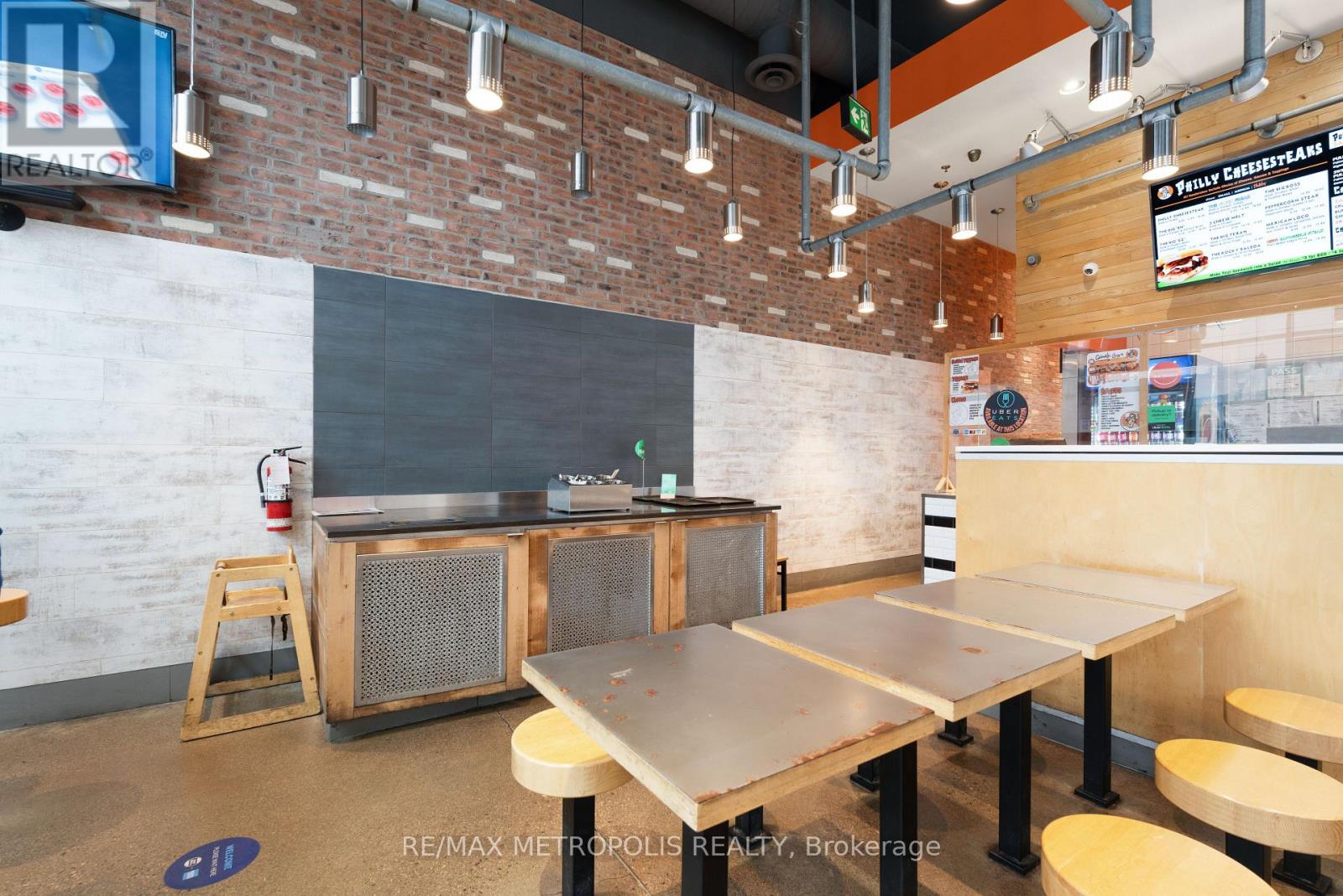 80 Weston Road, Toronto, Ontario  M6N 3P4 - Photo 7 - W12302297
