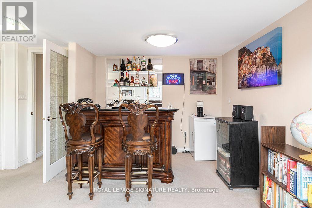 58 Centennial Parkway S, Hamilton, Ontario  L8G 2C5 - Photo 19 - X12302346
