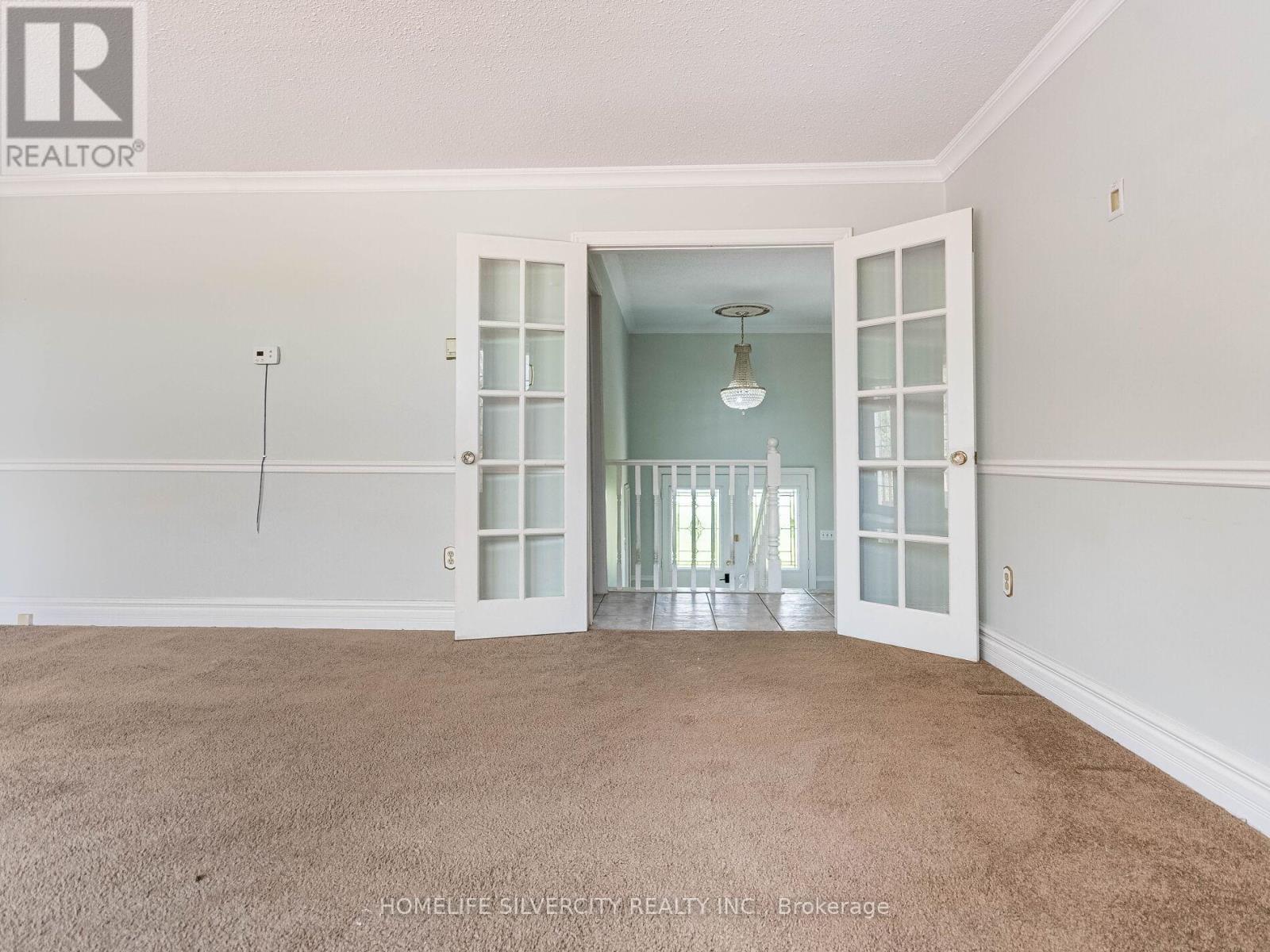 5638 Appleby Line, Burlington, Ontario  L7M 0P6 - Photo 22 - W12302395