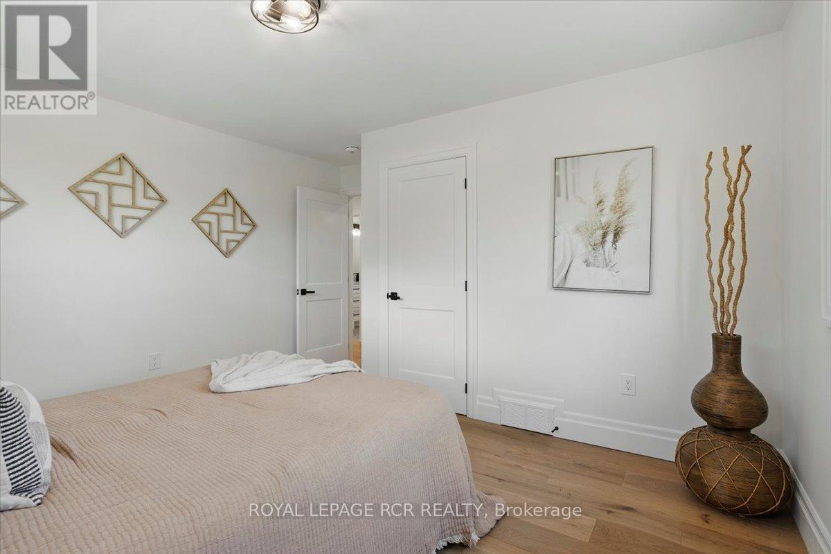 49 Church Street, Orangeville, Ontario  L9W 1N7 - Photo 29 - W12302436