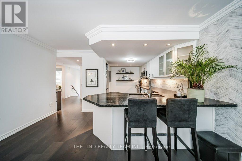 Property at 33 - 520 SILKEN LAUMANN DRIVE image 5