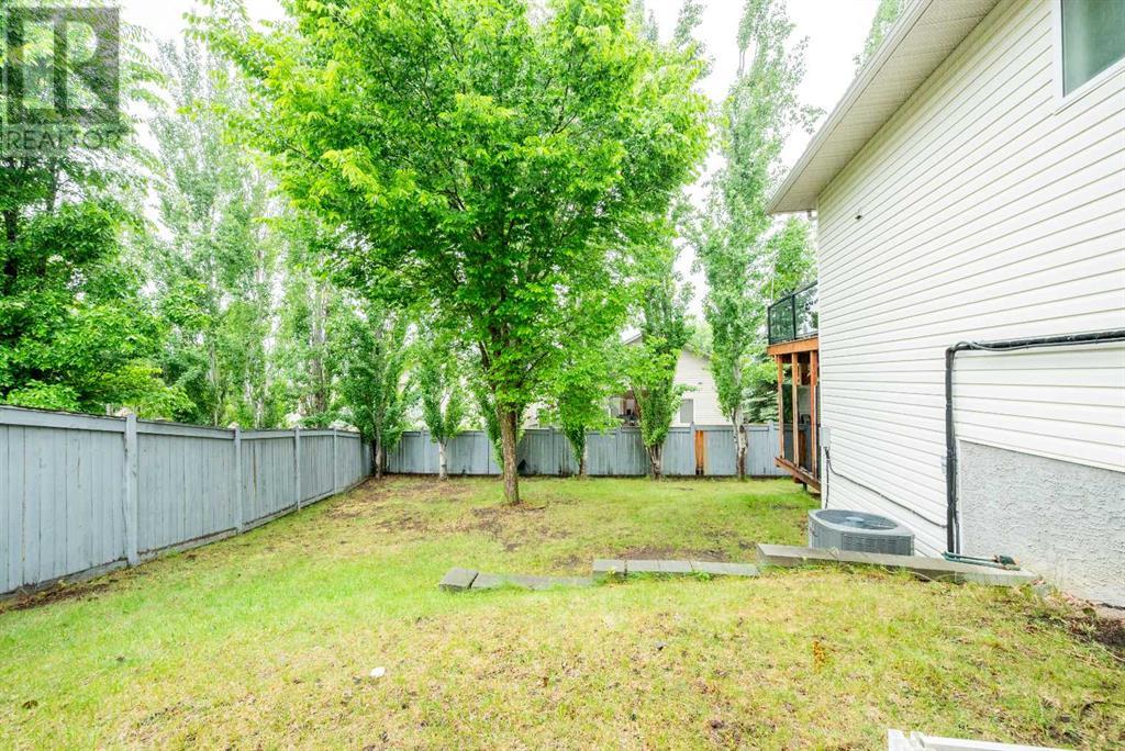 Property at 4612 93B Street image 4