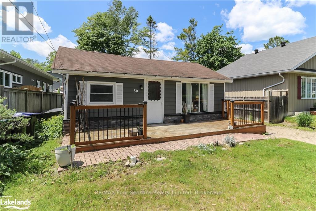30 64th Street N, Wasaga Beach, Ontario  L9Z 1V2 - Photo 9 - S12302497