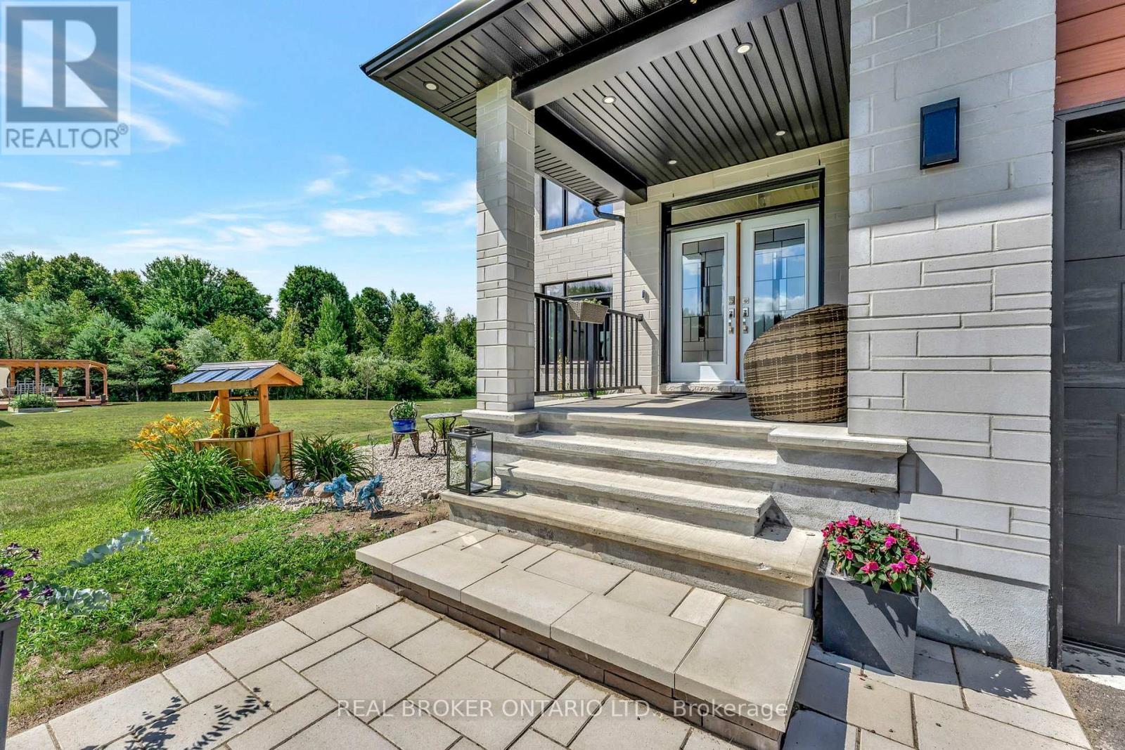 114 Smith Road, North Grenville, Ontario  K0G 1T0 - Photo 5 - X12302479
