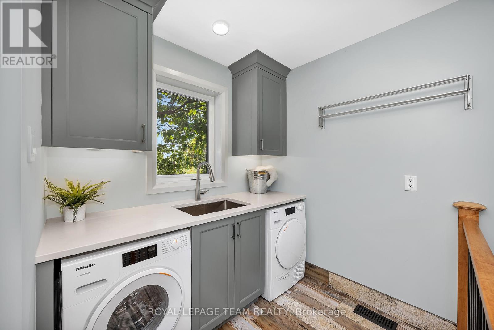 335 Hamilton Road, Russell, Ontario  K4R 0J1 - Photo 17 - X12302494