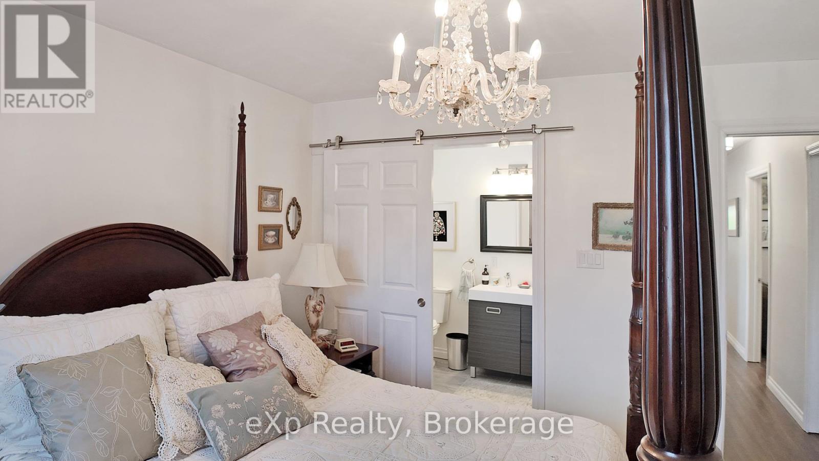 238 4th Avenue, Hanover, Ontario  N4N 2B5 - Photo 18 - X12302473