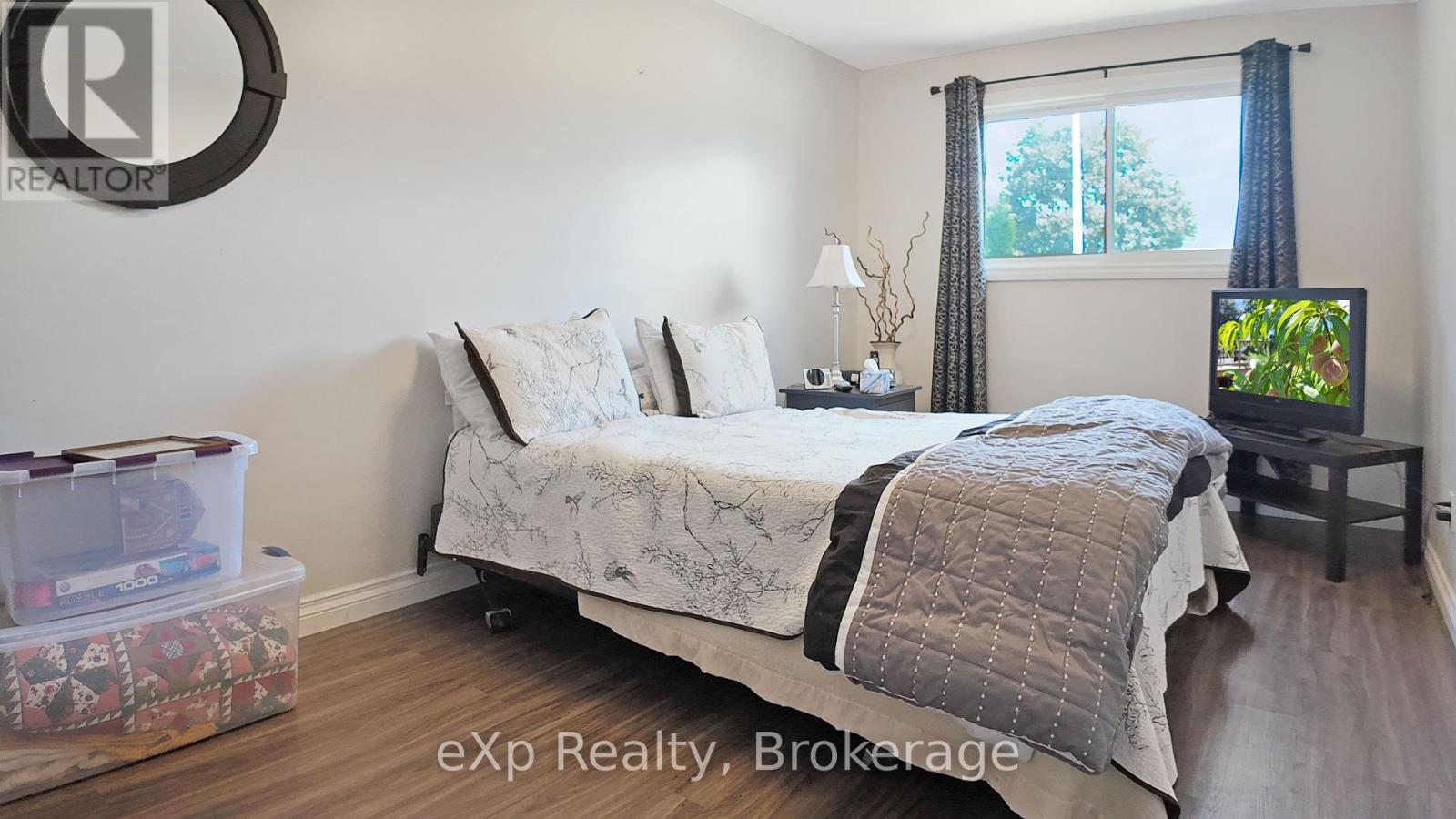 238 4th Avenue, Hanover, Ontario  N4N 2B5 - Photo 21 - X12302473