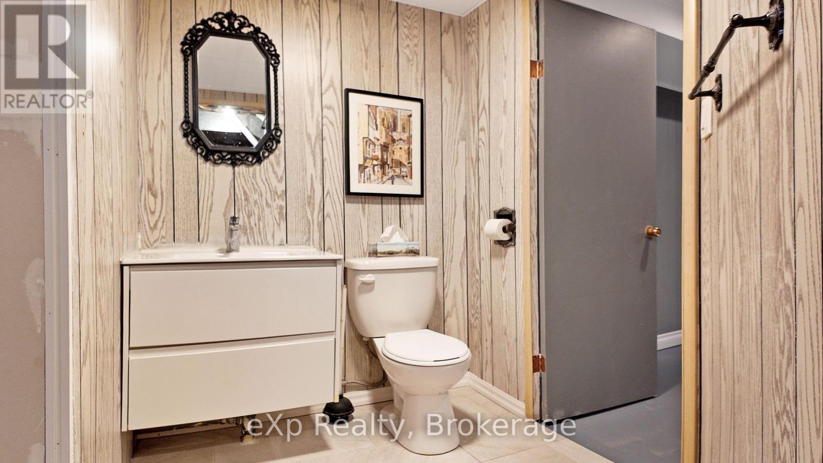 238 4th Avenue, Hanover, Ontario  N4N 2B5 - Photo 29 - X12302473