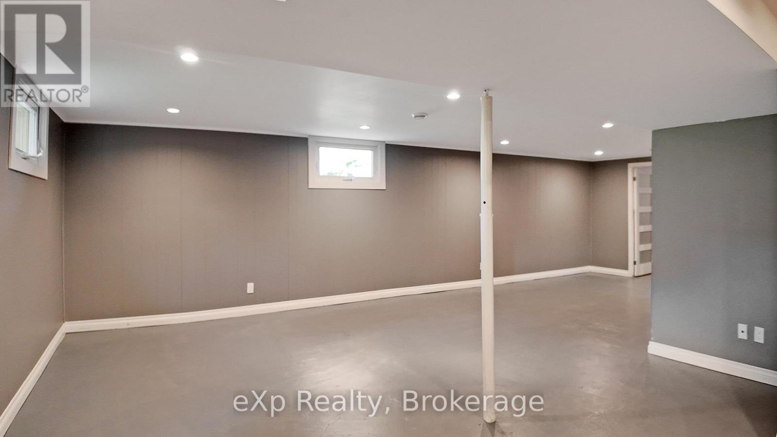 238 4th Avenue, Hanover, Ontario  N4N 2B5 - Photo 31 - X12302473