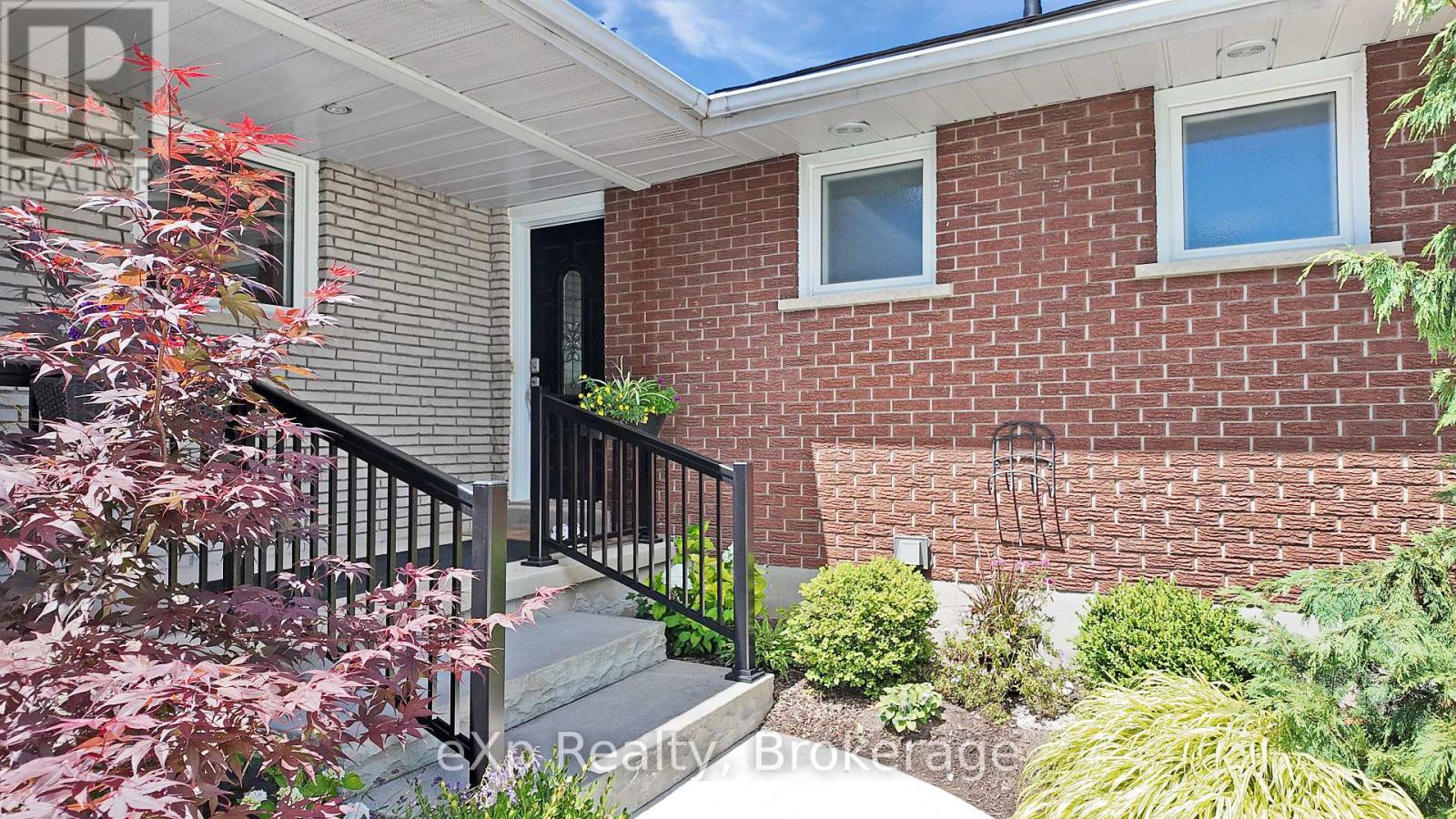 Property at 238 4TH AVENUE image 4
