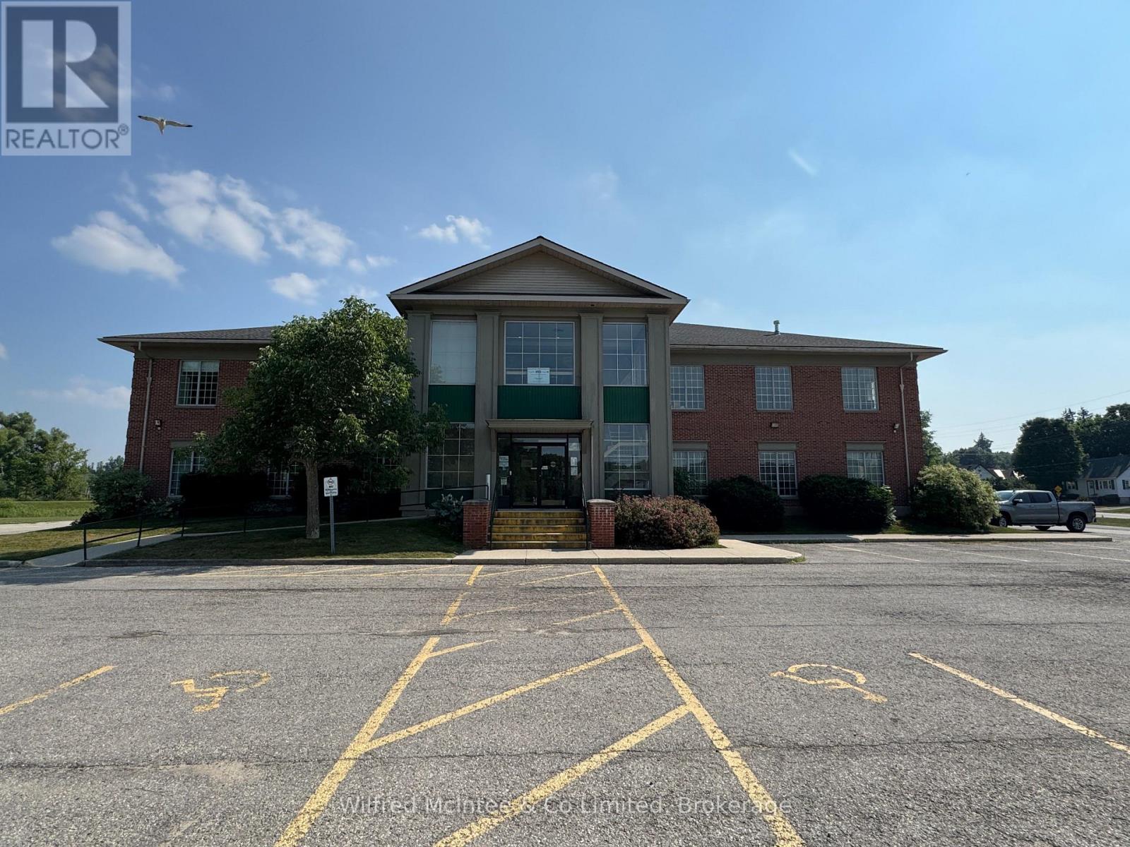 201 - 200 MCNABB STREET, Brockton, Ontario