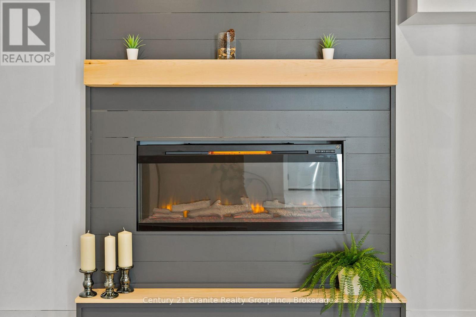 7032 County Road 121, Minden Hills, Ontario K0M 2K0 - Photo 9 - X12302603