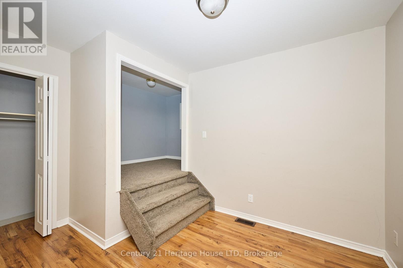 296 Rose Avenue, Fort Erie, Ontario  L2A 4M1 - Photo 36 - X12302607
