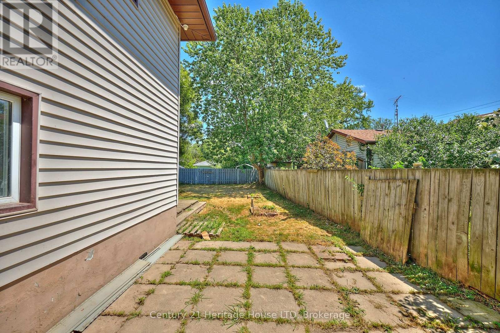 296 Rose Avenue, Fort Erie, Ontario  L2A 4M1 - Photo 39 - X12302607