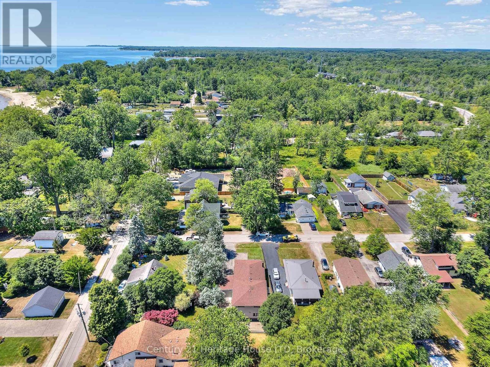 296 Rose Avenue, Fort Erie, Ontario  L2A 4M1 - Photo 44 - X12302607