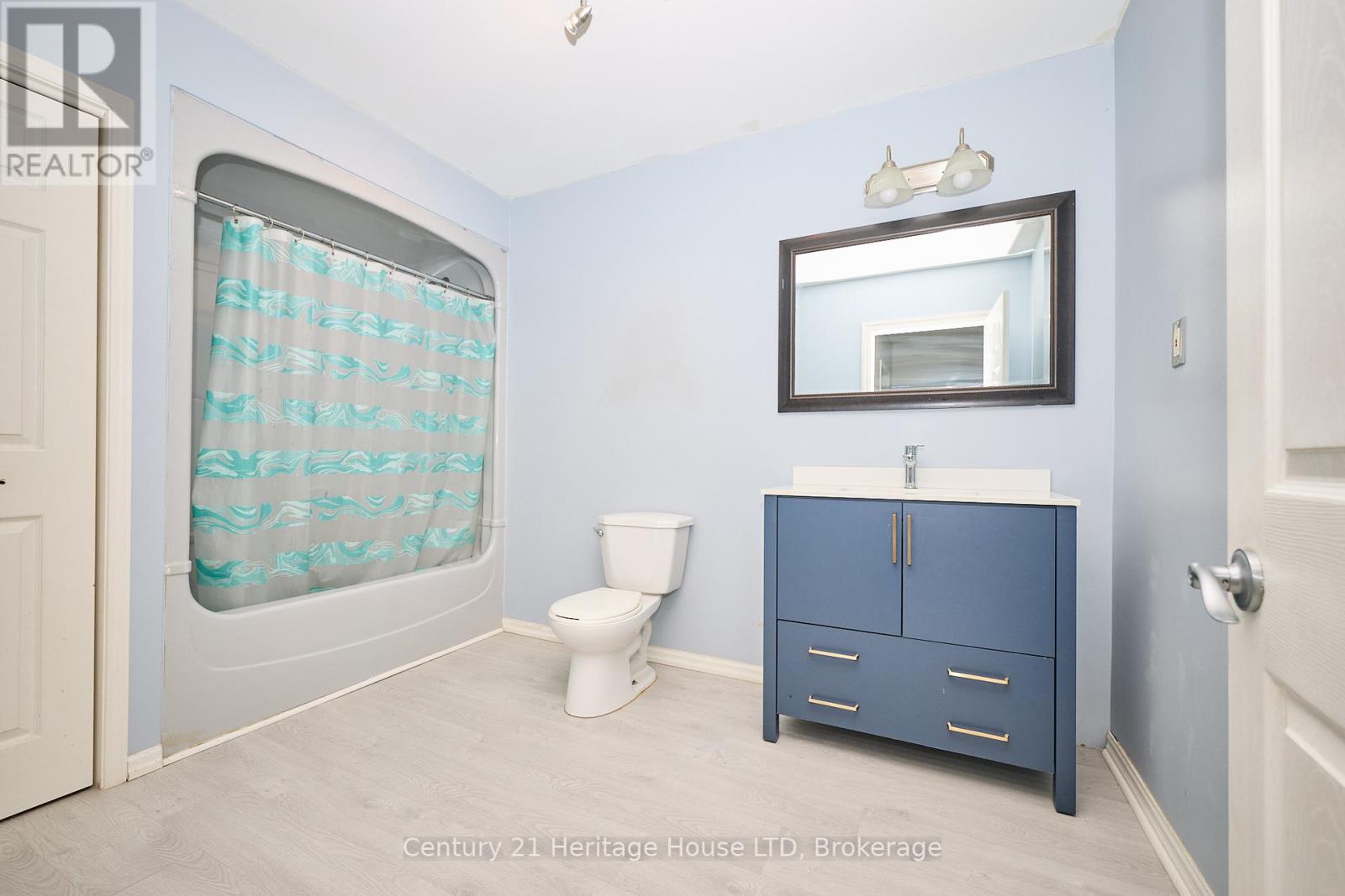 296 Rose Avenue, Fort Erie, Ontario  L2A 4M1 - Photo 35 - X12302617