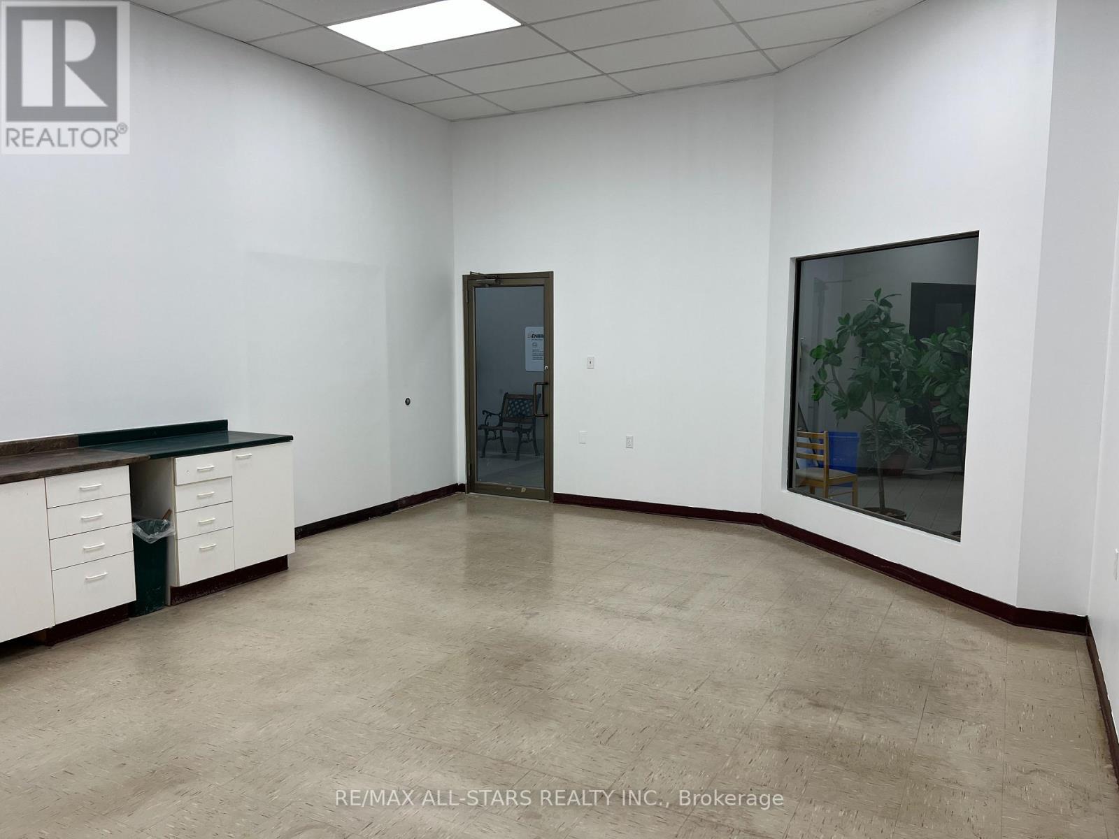 B,c - 73 Bolton Street, Kawartha Lakes (Bobcaygeon), Ontario  K0M 1A0 - Photo 17 - X12302685