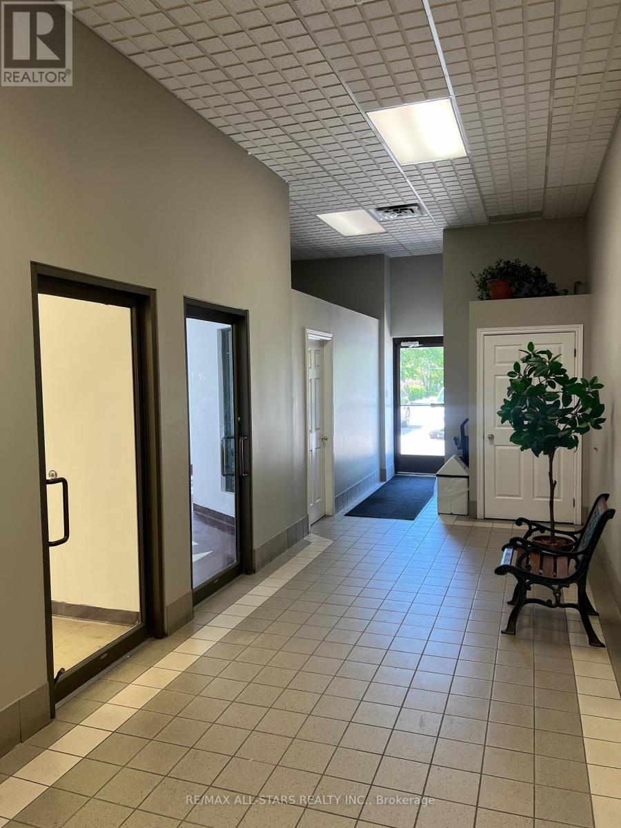 B,c - 73 Bolton Street, Kawartha Lakes (Bobcaygeon), Ontario  K0M 1A0 - Photo 5 - X12302685