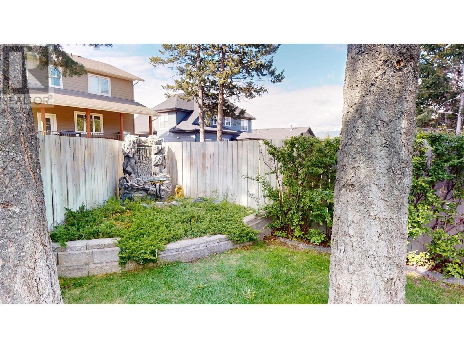 121 10th Street S, Cranbrook, British Columbia  V1C 4P5 - Photo 11 - 10349373