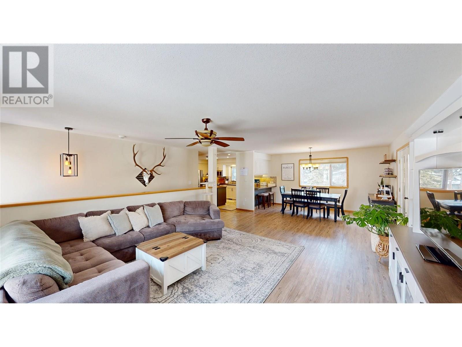 121 10th Street S, Cranbrook, British Columbia  V1C 4P5 - Photo 28 - 10349373