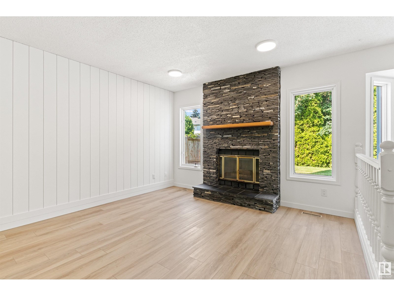 Property at 36 LANGHOLM DR image 1
