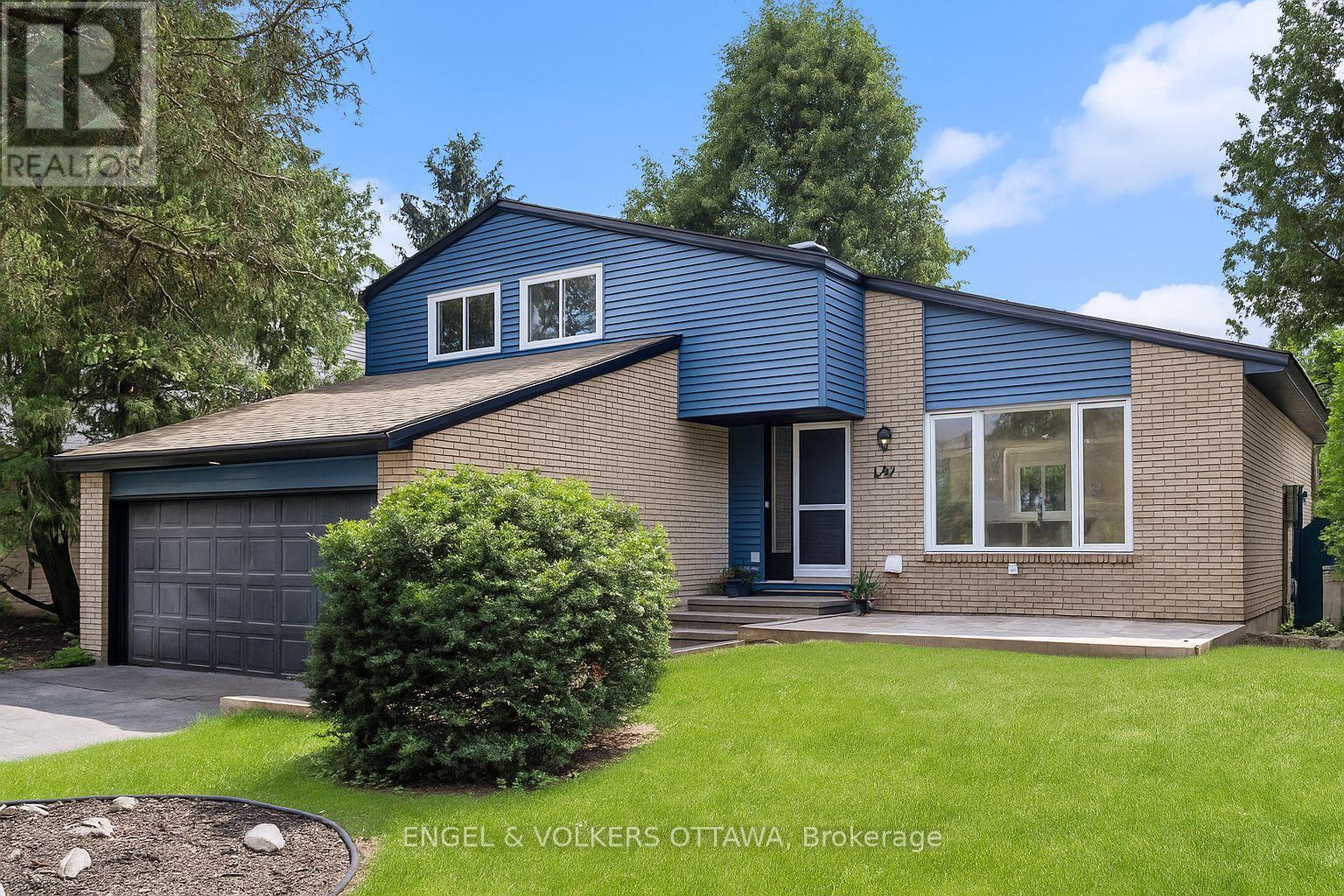Property at 123 TRIPP CRESCENT image 1