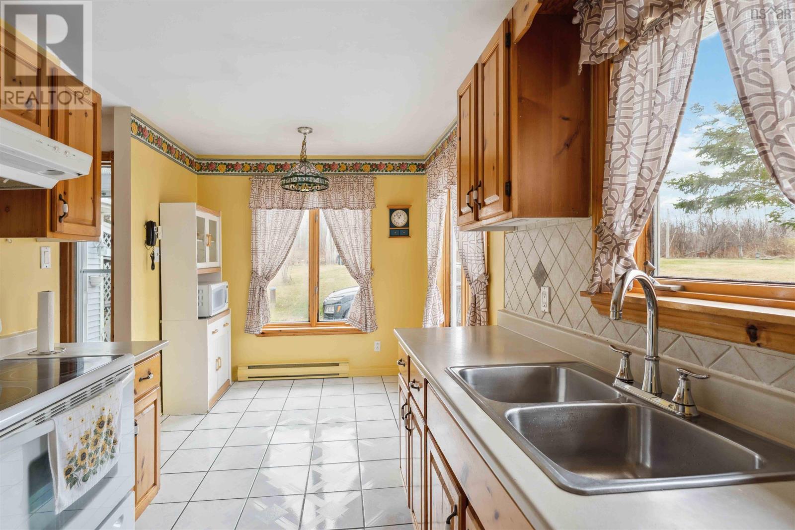 13 Cove Road, Bramber, Nova Scotia  B0N 2R0 - Photo 11 - 202508979