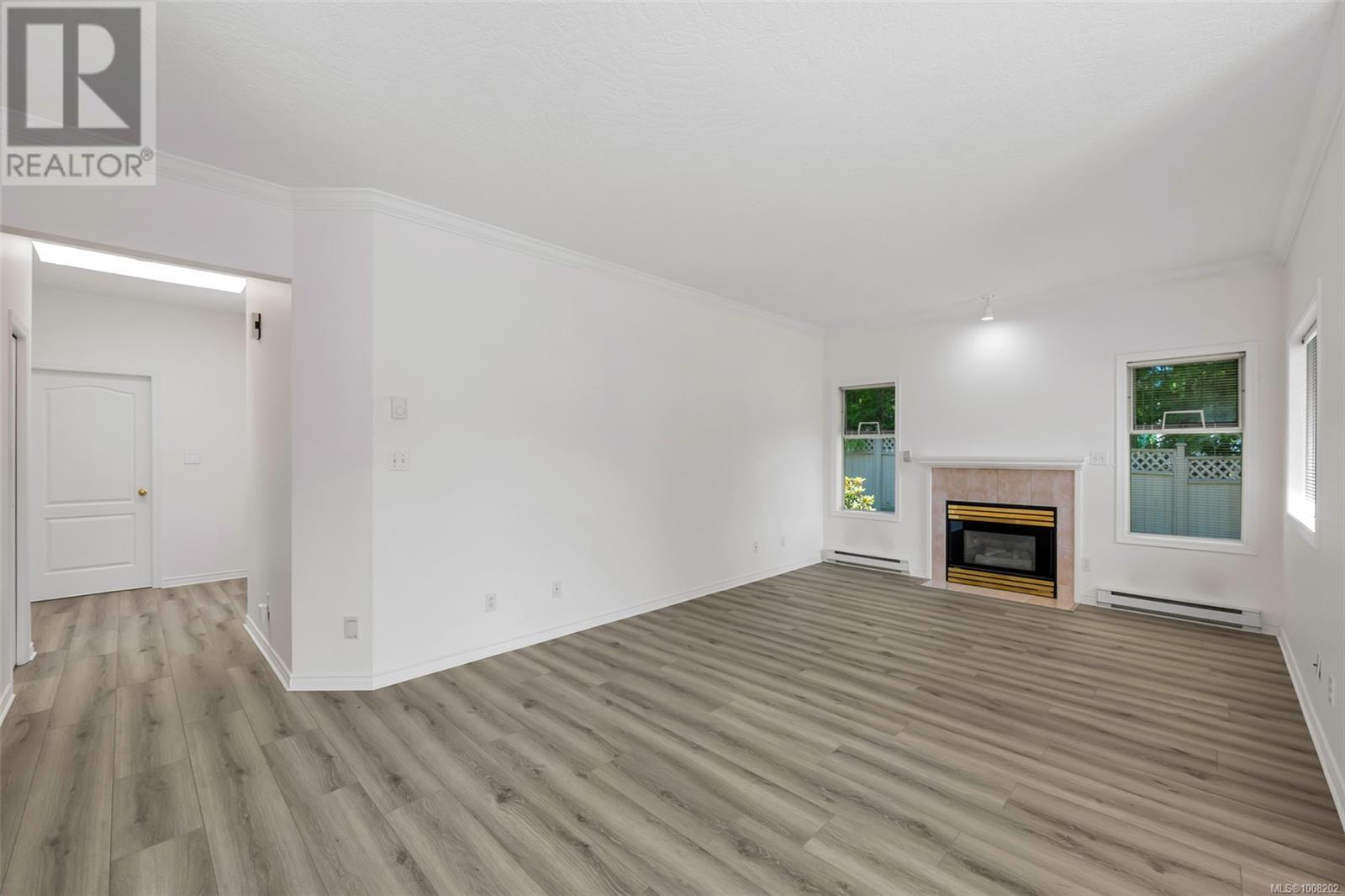 Property at 8 2121 Tzouhalem Rd image 5