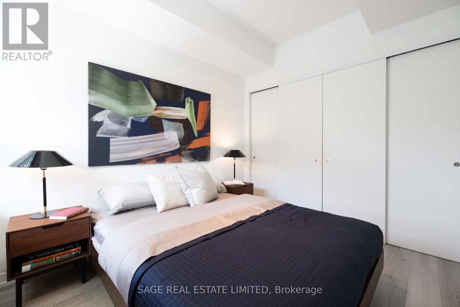 206 - 863 St Clair Avenue W, Toronto, Ontario  M6C 1C4 - Photo 6 - C12302610