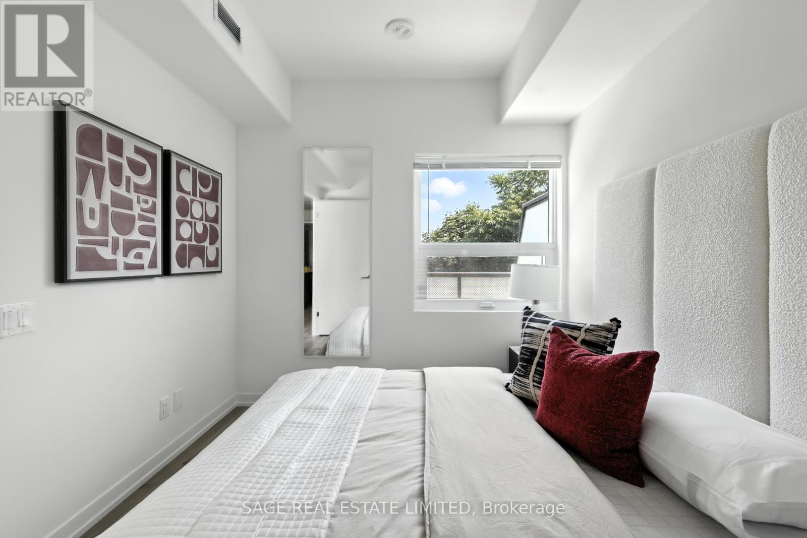 310 - 863 St Clair Avenue W, Toronto, Ontario  M6C 1C4 - Photo 11 - C12302611
