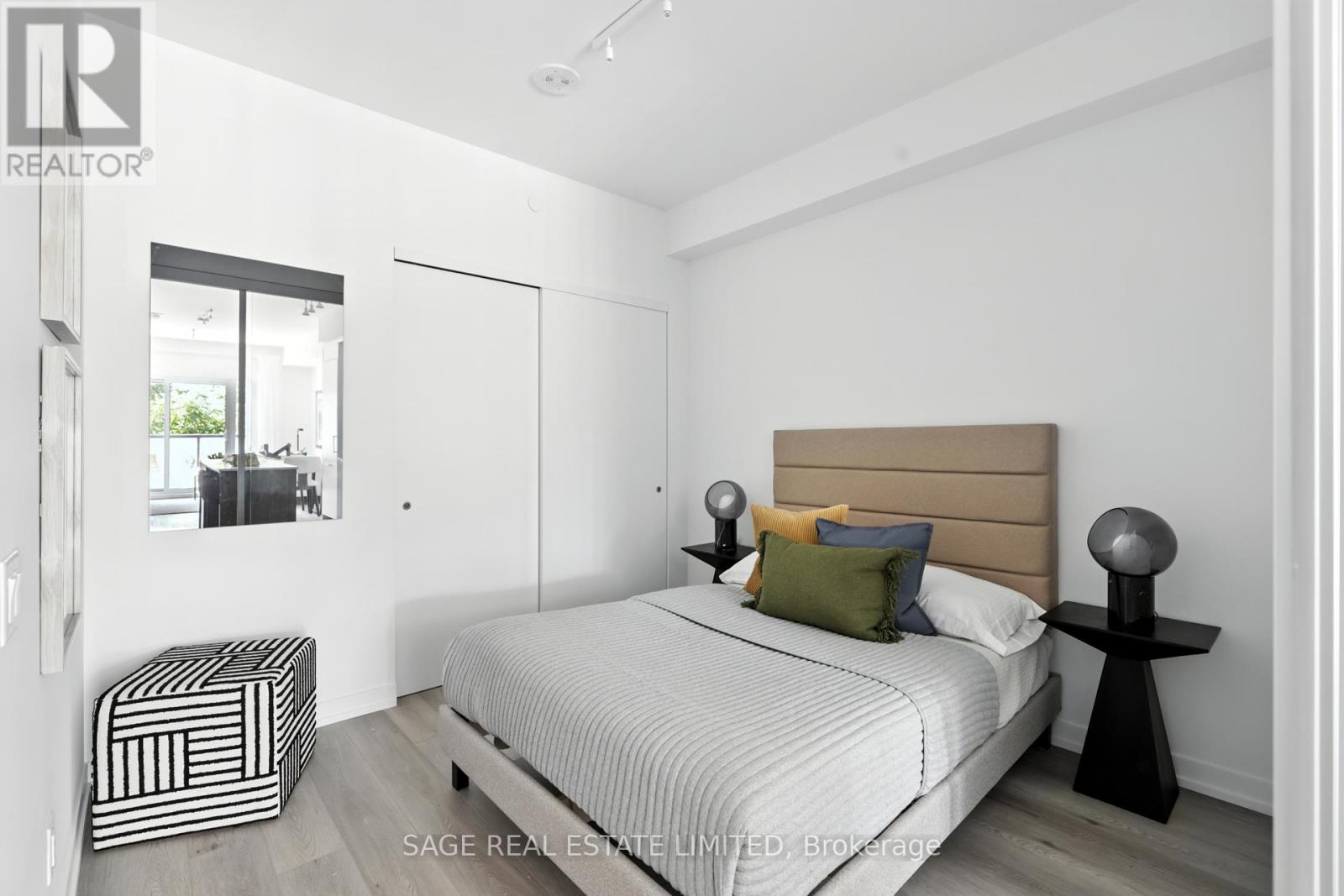 310 - 863 St Clair Avenue W, Toronto, Ontario  M6C 1C4 - Photo 12 - C12302611
