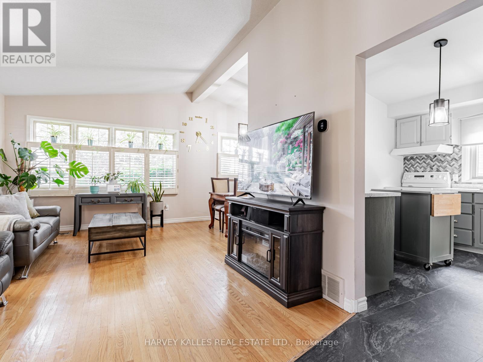 34 Taunton Road W, Oshawa, Ontario  L1G 3T2 - Photo 8 - E12302511