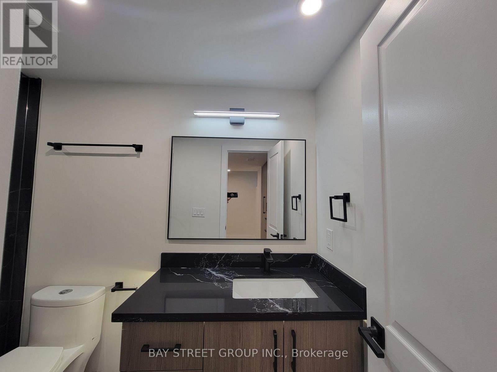 Lower - 1903 Narcissus Gardens, Pickering, Ontario  L1X 2R2 - Photo 18 - E12302584