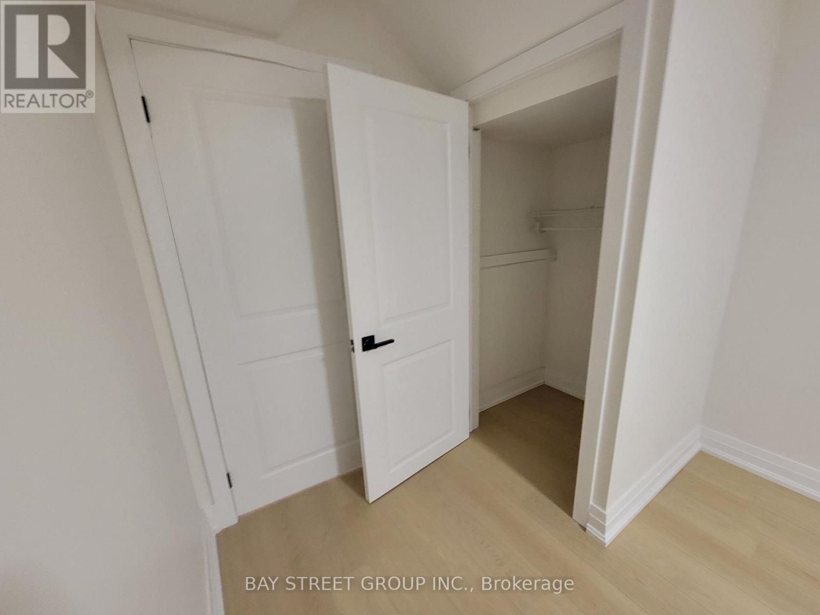 Lower - 1903 Narcissus Gardens, Pickering, Ontario  L1X 2R2 - Photo 29 - E12302584
