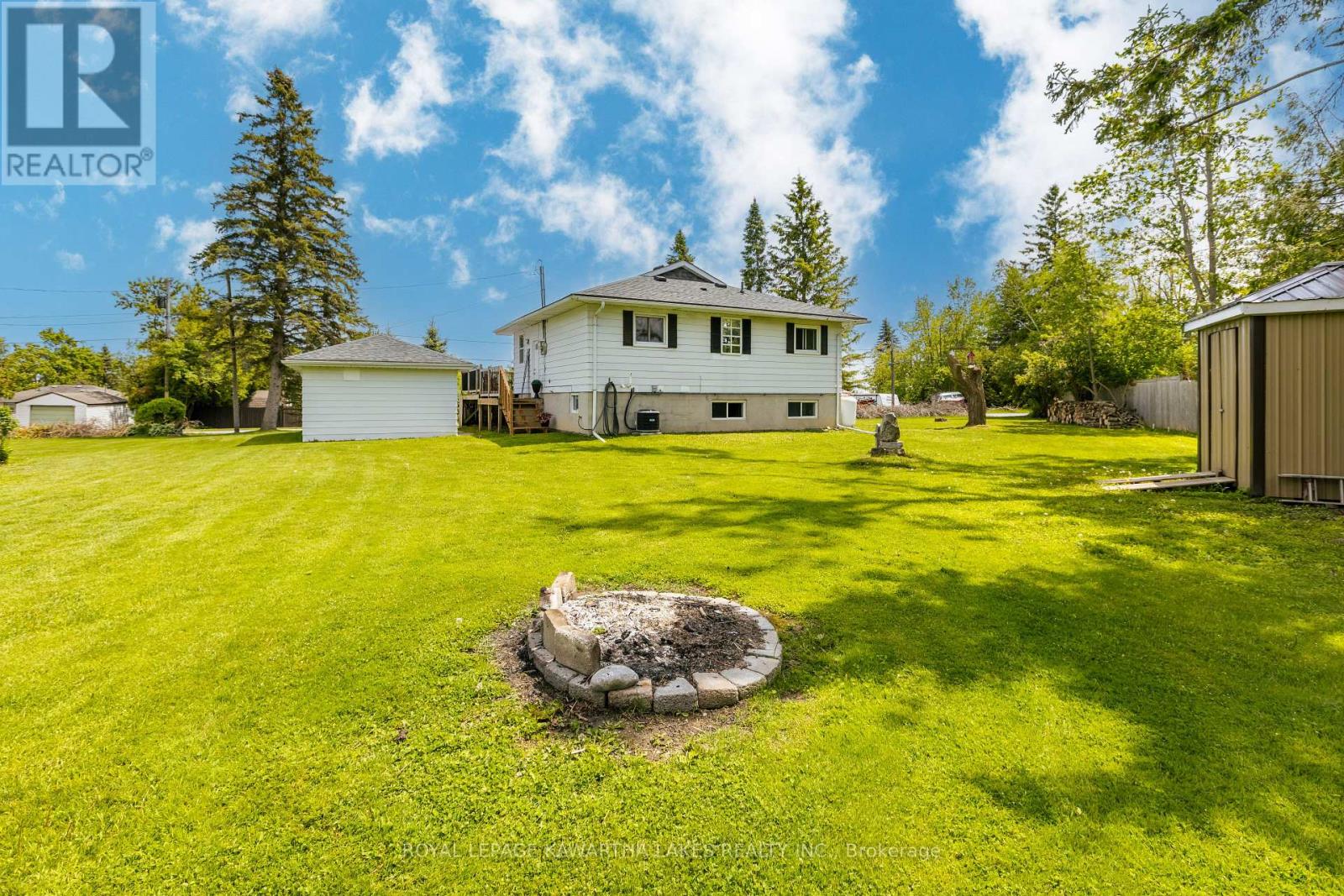 109 Southview Drive, Kawartha Lakes, Ontario  K0M 1G0 - Photo 34 - X12191138