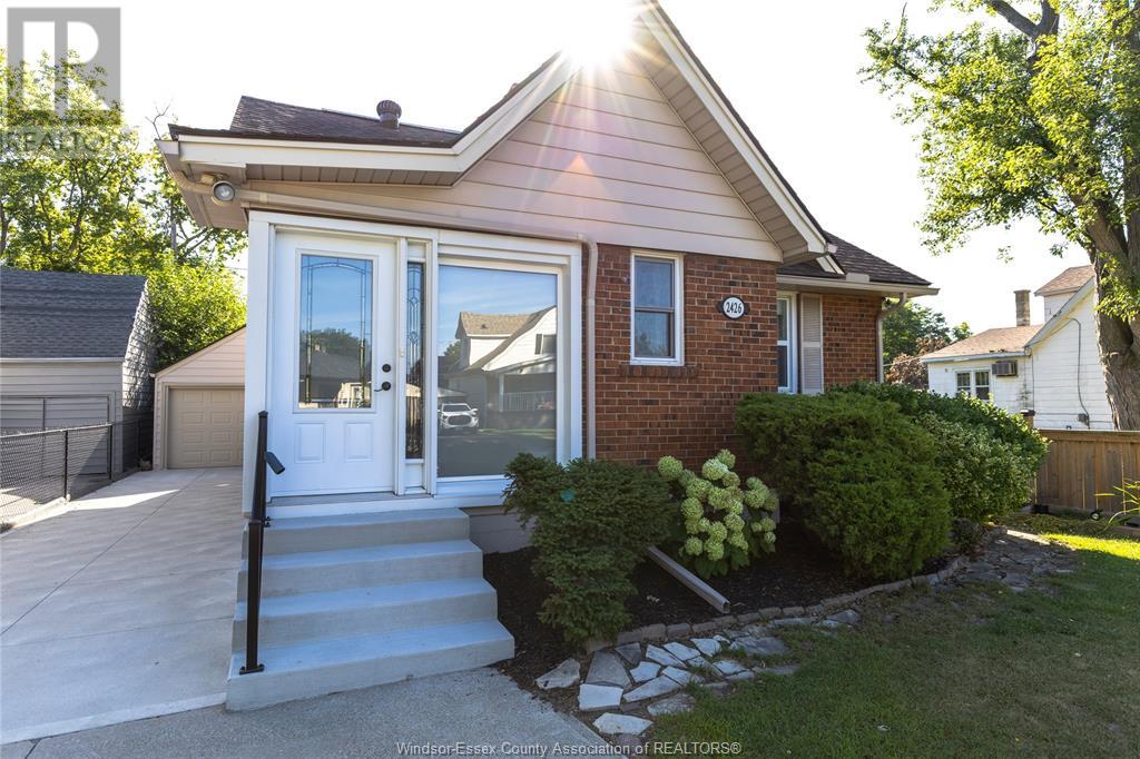 Property at 2426 FRANCOIS image 3