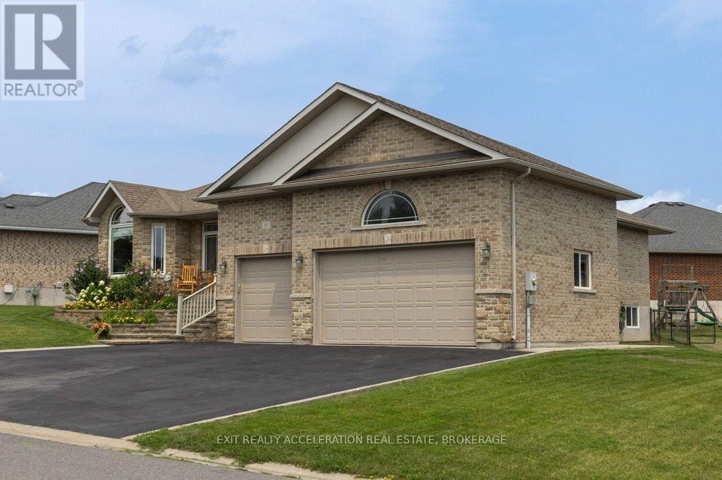 Property at 63 ASHWOOD CRESCENT image 5